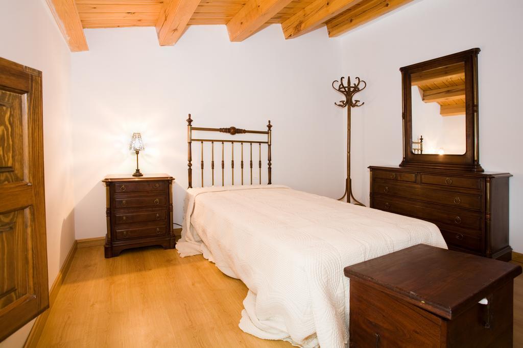El Molino De La Hiedra Guest House Albeta Luaran gambar